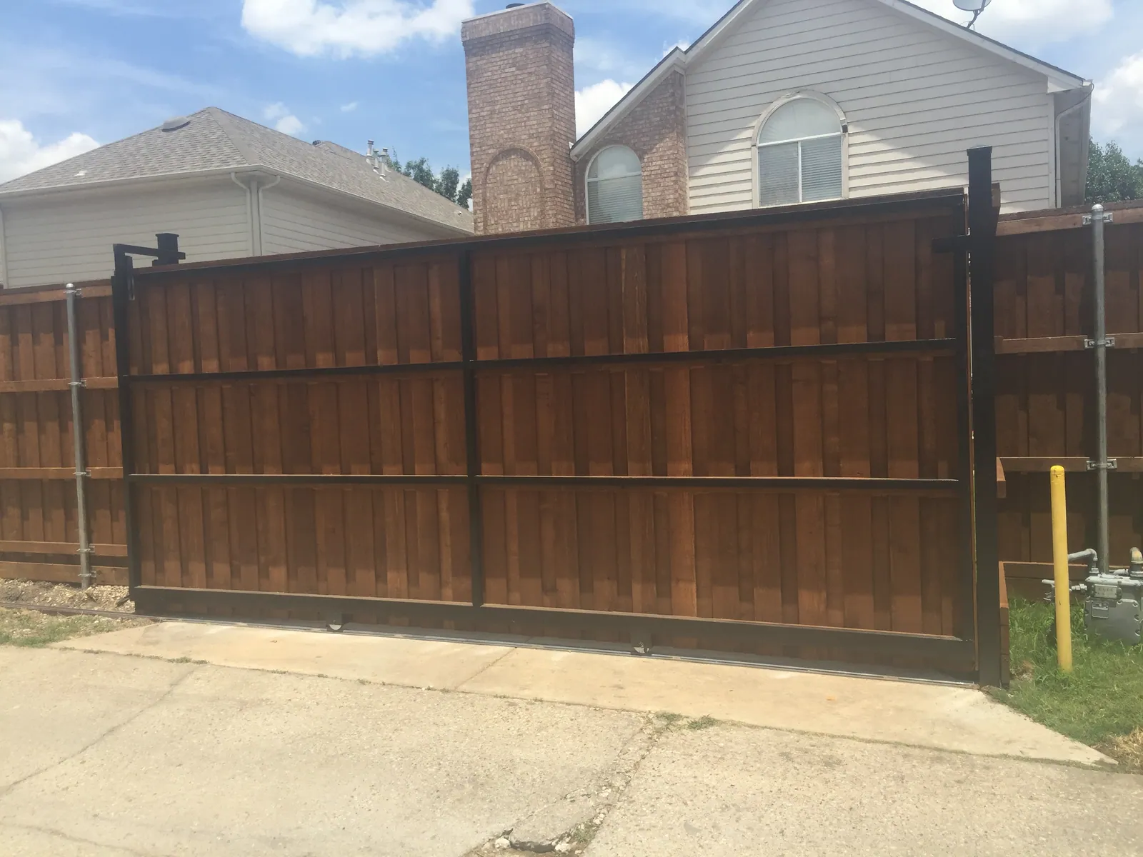 Wood electric gate frame
